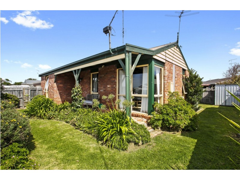 1/70 Bonnyvale Road, Ocean Grove VIC 3226