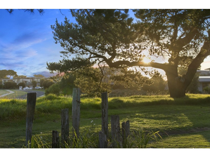 57 Fourth Loop, Barwon Heads VIC 3227