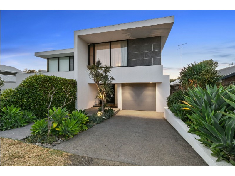 4a Inskip Street, Ocean Grove VIC 3226