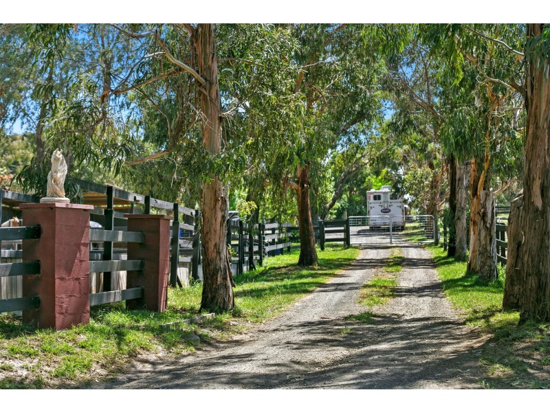 173-195 Murradoc Road, Drysdale VIC 3222