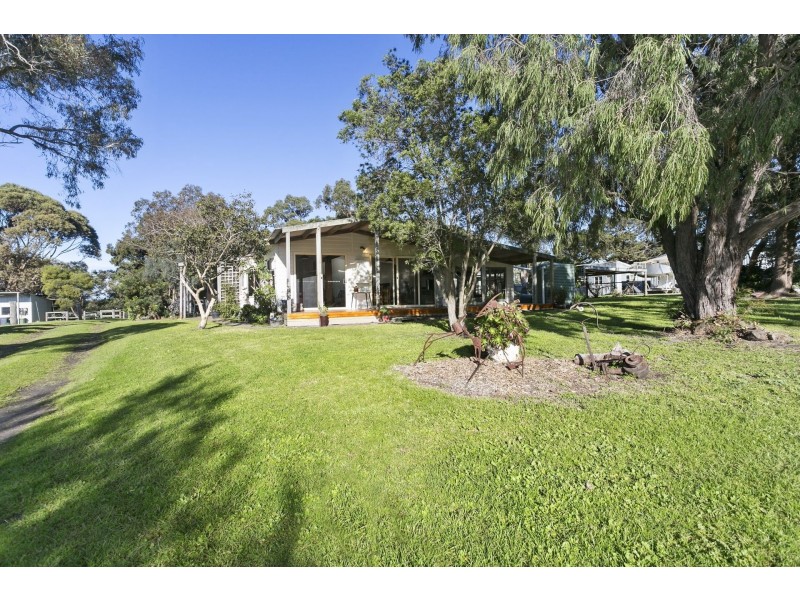 15 Basin Road, Drysdale VIC 3222