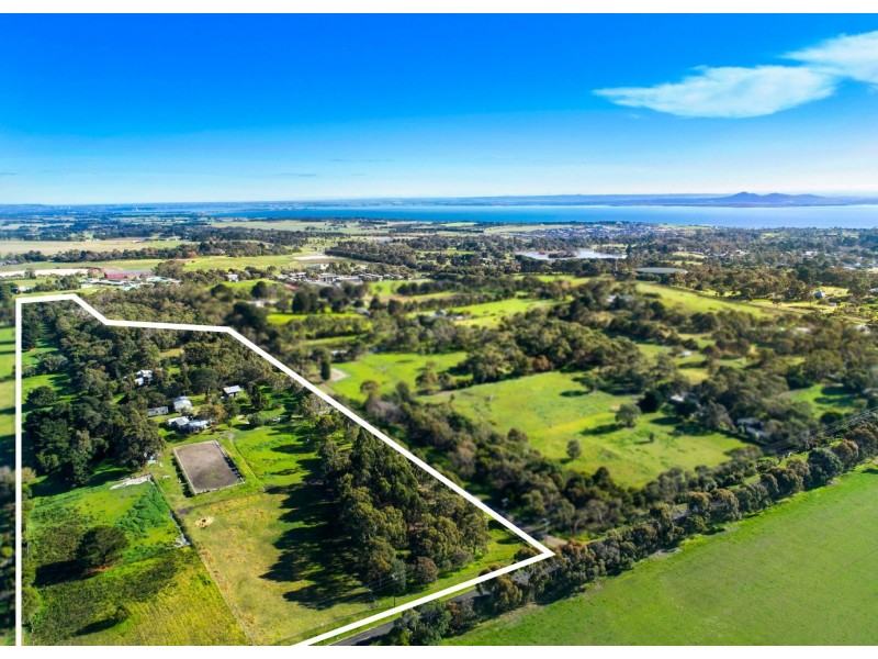 15 Basin Road, Drysdale VIC 3222