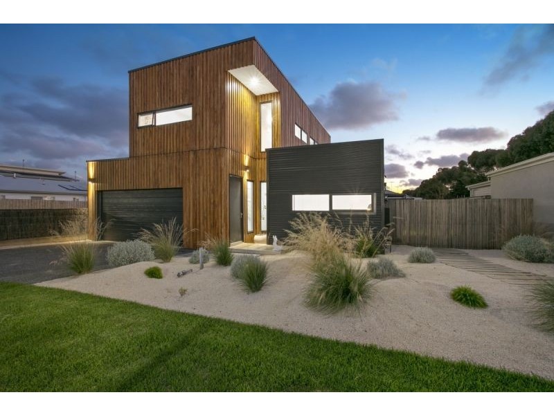 12 Eddystone Court, Barwon Heads VIC 3227