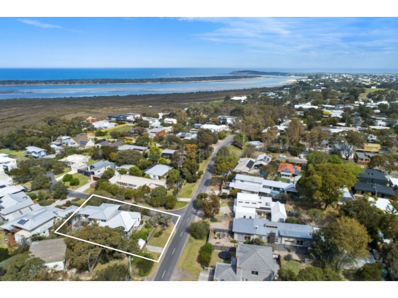 120 Carr Street, Barwon Heads VIC 3227