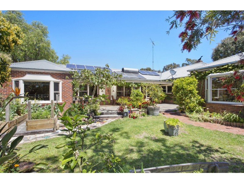 108 Carr Street, Barwon Heads VIC 3227