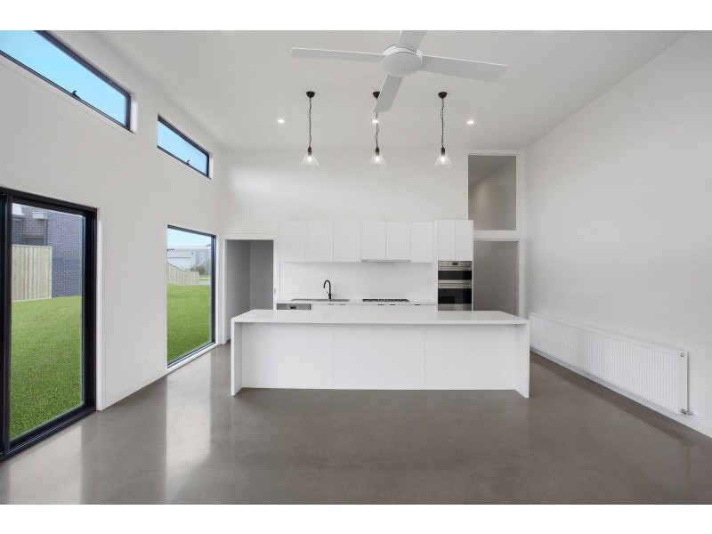 19 Blue Mallee Drive, Ocean Grove VIC 3226