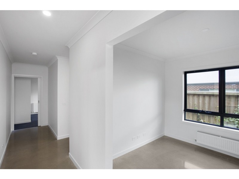 19 Blue Mallee Drive, Ocean Grove VIC 3226