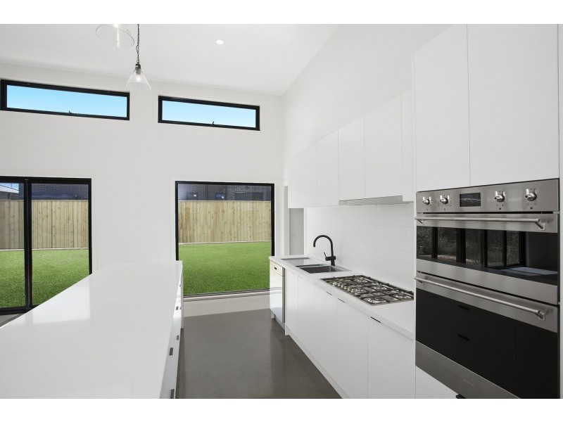 19 Blue Mallee Drive, Ocean Grove VIC 3226