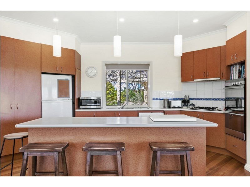 30-32 Normandy Crescent, Ocean Grove VIC 3226