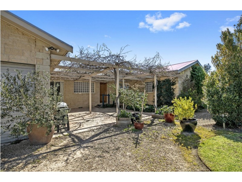 30-32 Normandy Crescent, Ocean Grove VIC 3226