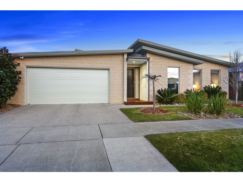 6 Corymbia Circuit, Barwon Heads VIC 3227