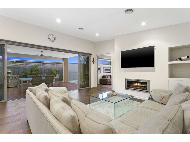 6 Corymbia Circuit, Barwon Heads VIC 3227