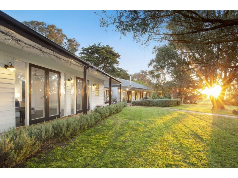 570 Bluestone School Road, Barwon Heads VIC 3227