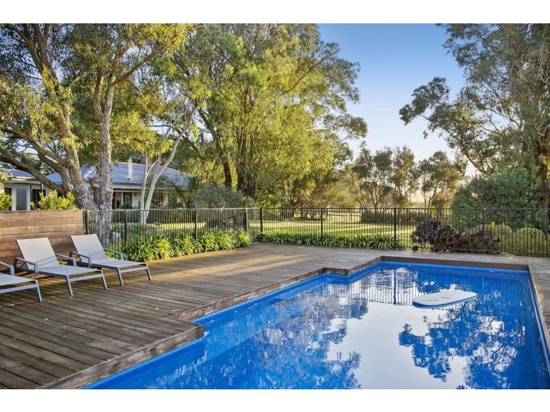 570 Bluestone School Road, Barwon Heads VIC 3227