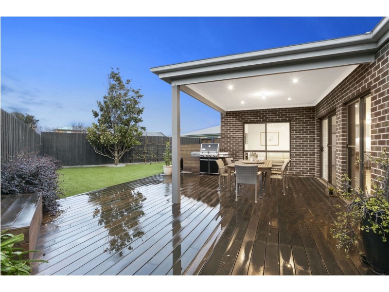 8 Knowle Court, Ocean Grove VIC 3226