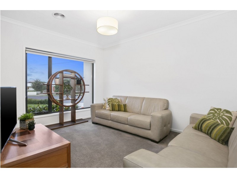 8 Knowle Court, Ocean Grove VIC 3226