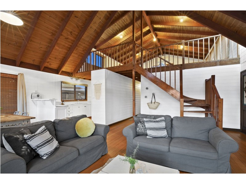 34 Lake Avenue, Ocean Grove VIC 3226