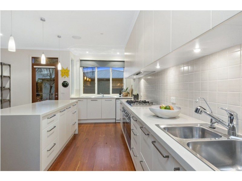 120 Carr Street, Barwon Heads VIC 3227