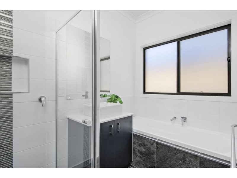 132A Asbury Street East, Ocean Grove VIC 3226