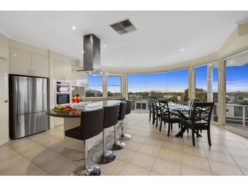 5 The Parade, Ocean Grove VIC 3226