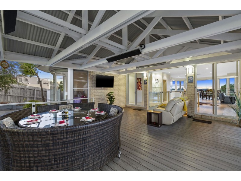 5 The Parade, Ocean Grove VIC 3226