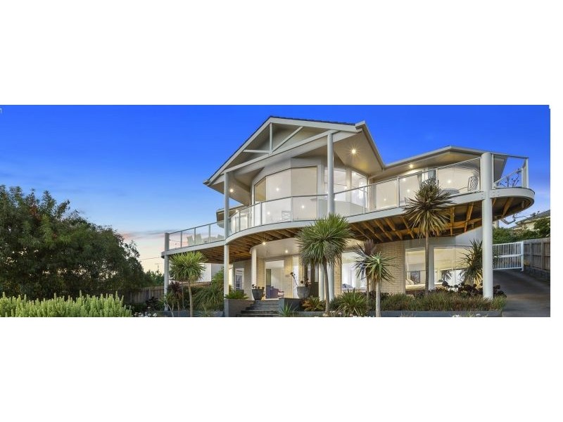 5 The Parade, Ocean Grove VIC 3226