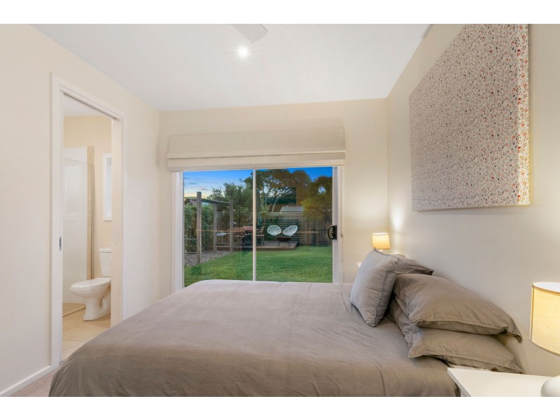 9 Wallington Road, Ocean Grove VIC 3226