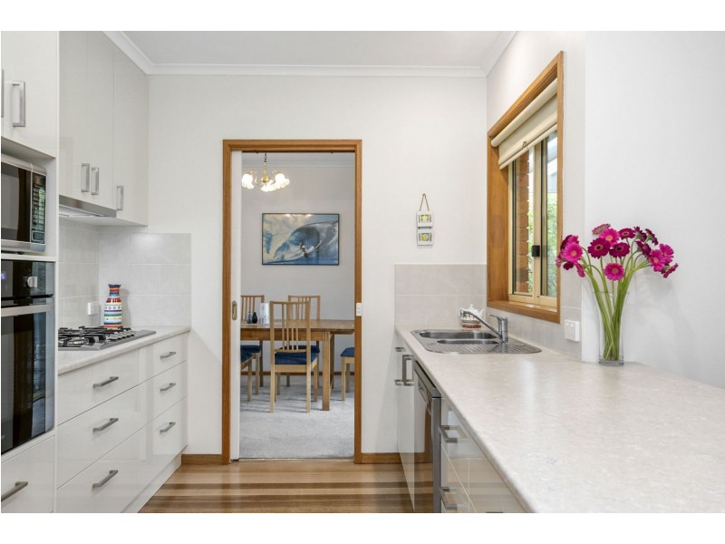 14 Finch Close, Ocean Grove VIC 3226