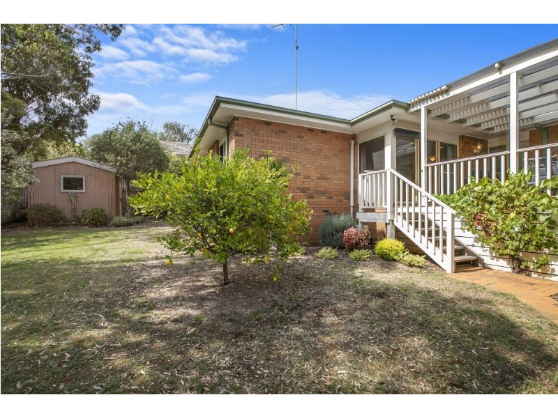 14 Finch Close, Ocean Grove VIC 3226