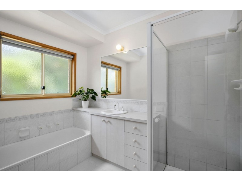 14 Finch Close, Ocean Grove VIC 3226