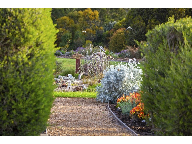 81-85 High Ridge Drive, Clifton Springs VIC 3222