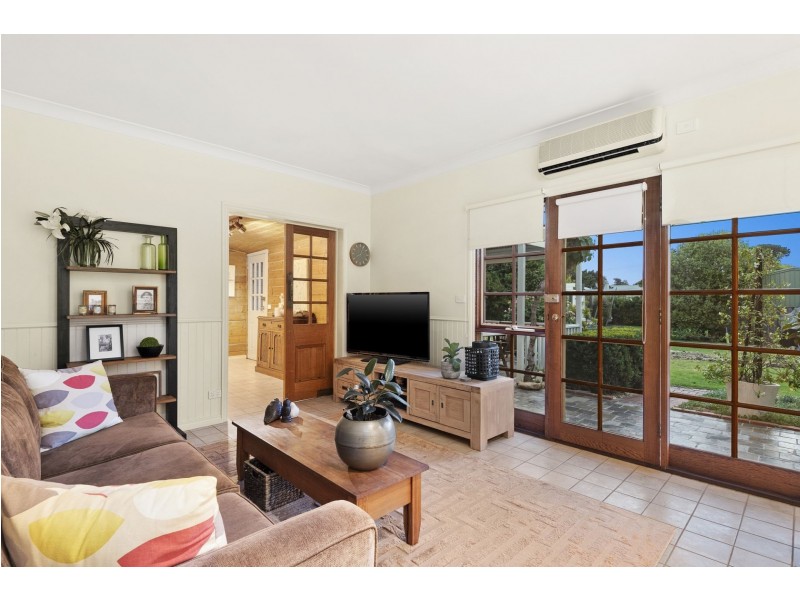 14 Memorial Lane, Barwon Heads VIC 3227