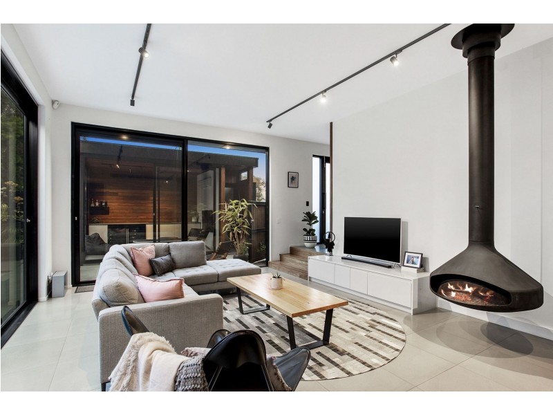 12 Memorial Lane, Barwon Heads VIC 3227