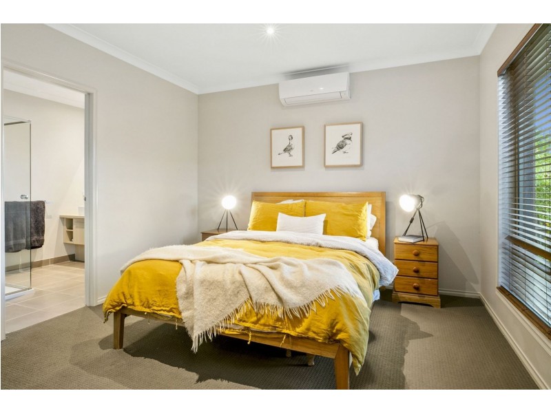 12 The Glen, Drysdale VIC 3222