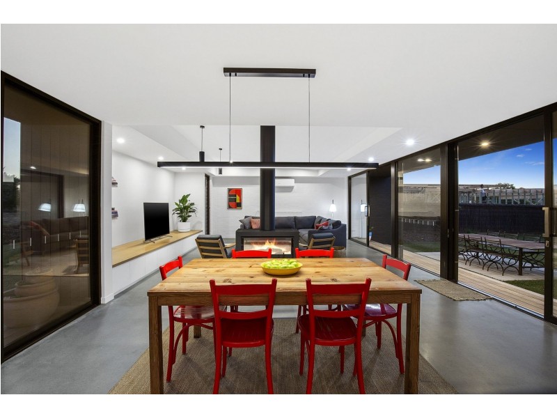 43 Cashmore Drive, Connewarre VIC 3227