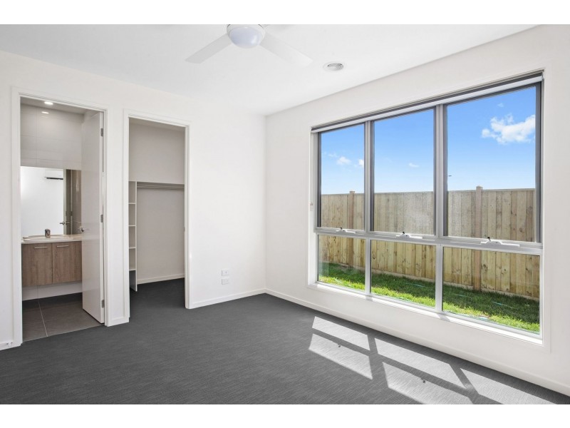 21 Mclean Street, Torquay VIC 3228