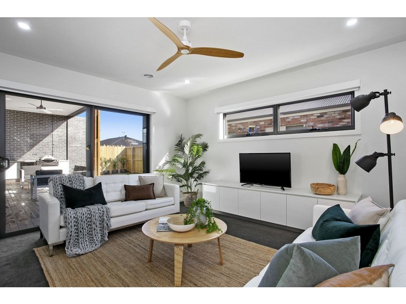 32 Janelle Way, Ocean Grove VIC 3226