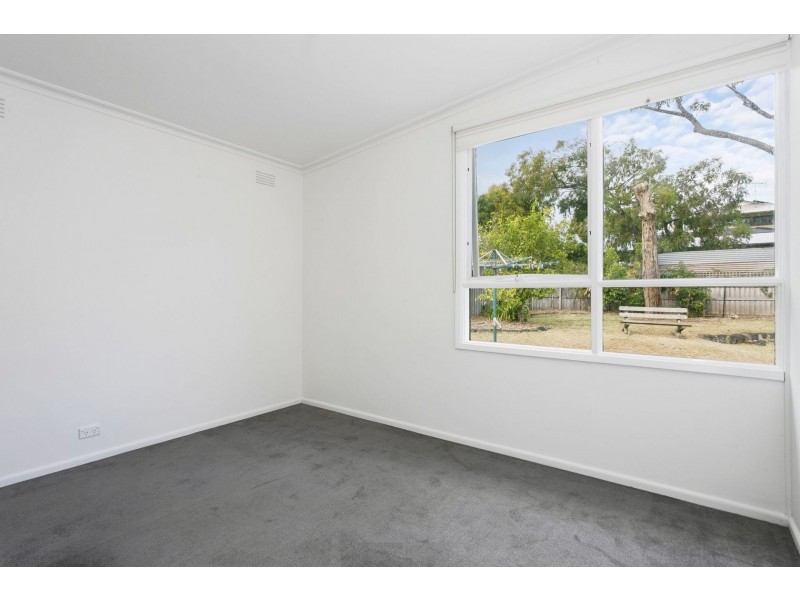 8 Lyrebird Street, Ocean Grove VIC 3226