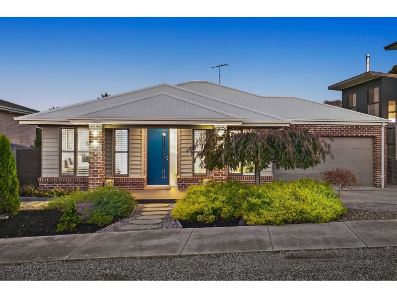 32 Leonard Drive, Clifton Springs VIC 3222