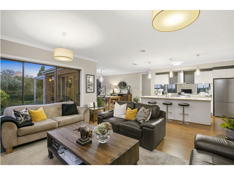 32 Leonard Drive, Clifton Springs VIC 3222