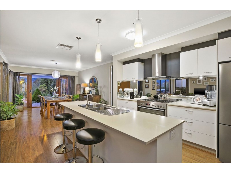 32 Leonard Drive, Clifton Springs VIC 3222