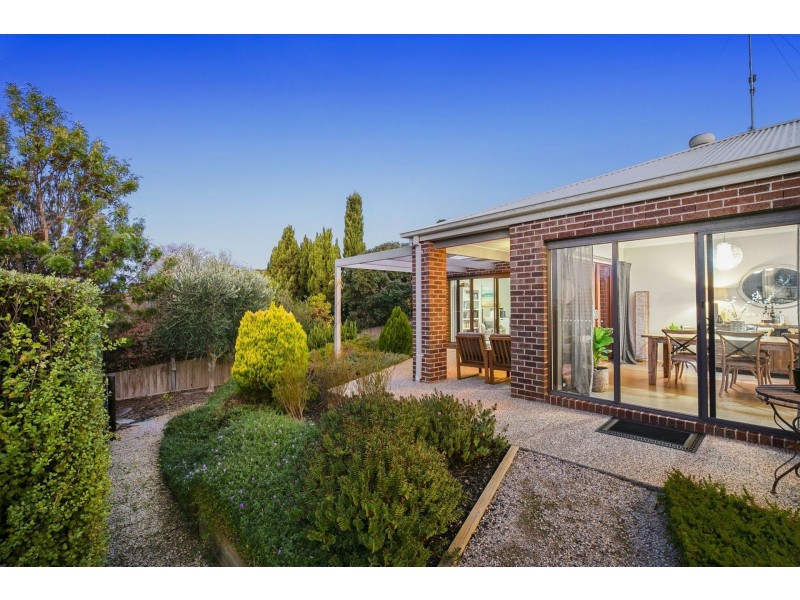 32 Leonard Drive, Clifton Springs VIC 3222