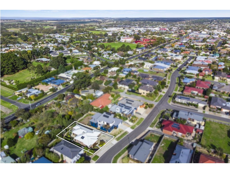 32 Leonard Drive, Clifton Springs VIC 3222