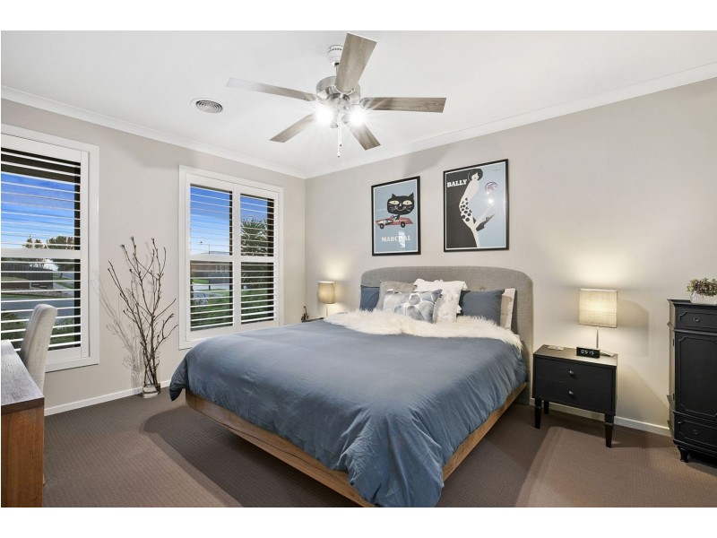 32 Leonard Drive, Clifton Springs VIC 3222