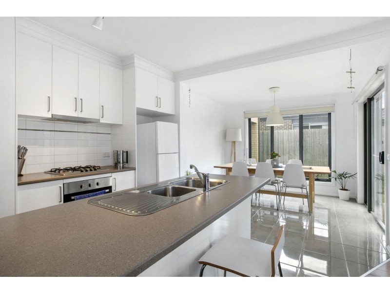 1/52 Penleigh Crescent, Ocean Grove VIC 3226