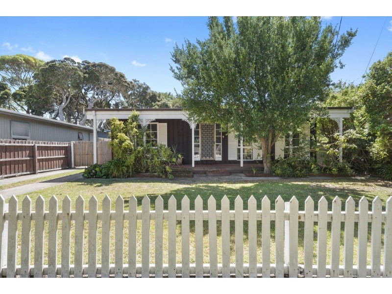 6 Cronulla Court, Barwon Heads VIC 3227