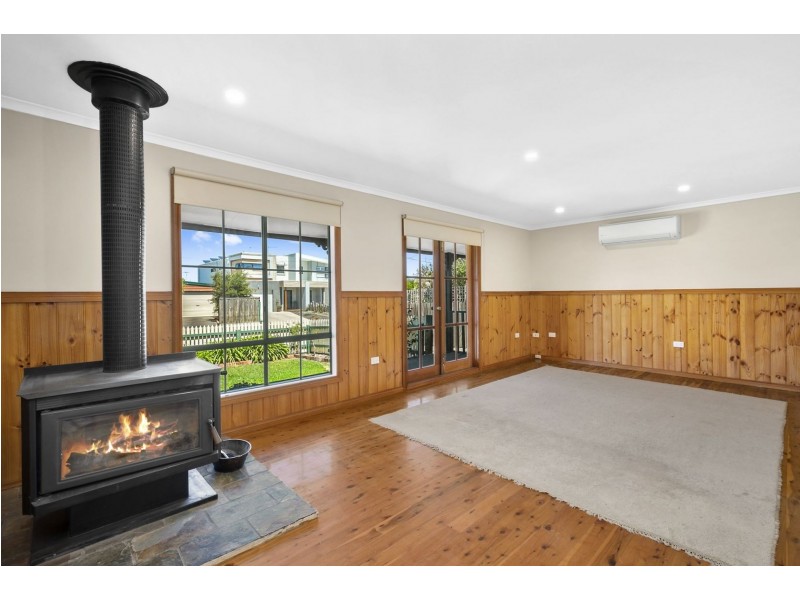 42 Knox Drive, Barwon Heads VIC 3227