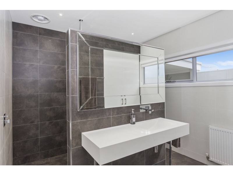 3 Spring Retreat, Clifton Springs VIC 3222