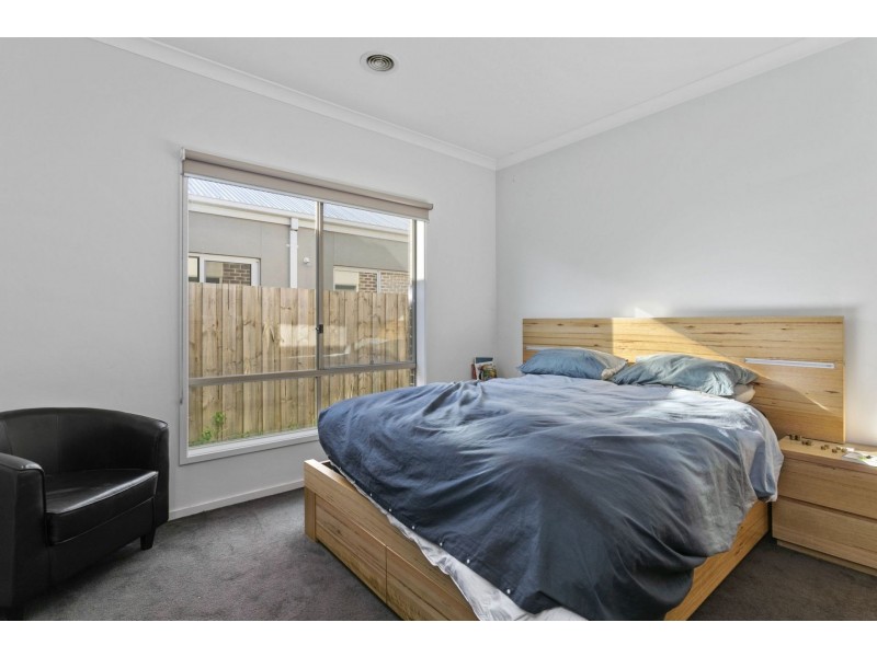 16 Thetis Street, Ocean Grove VIC 3226