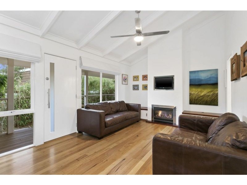 2/3 Breaker Court, Ocean Grove VIC 3226